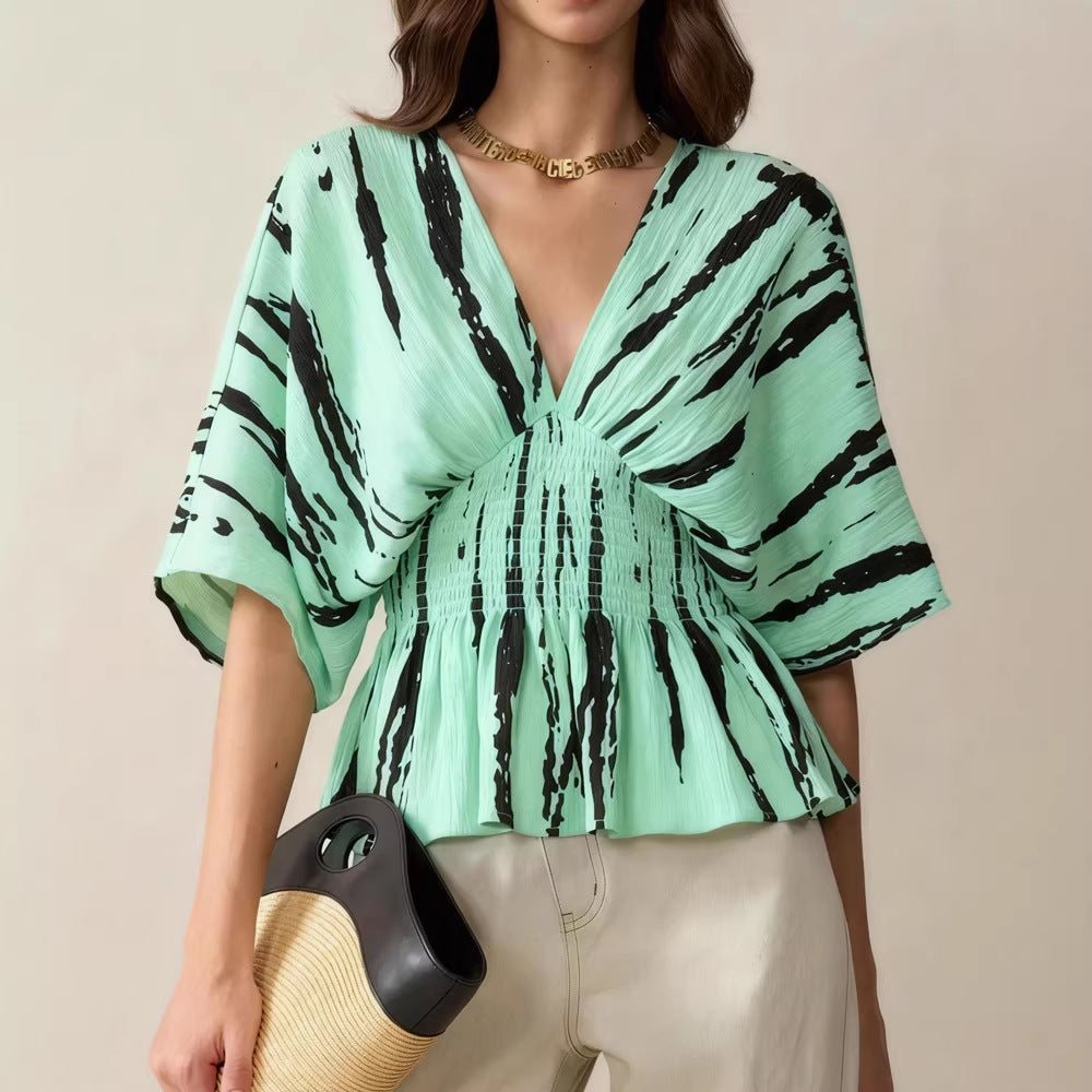 Womens Casual V-Neck Three-Quarter Sleeve Pullover With Digital Print T-Shirt