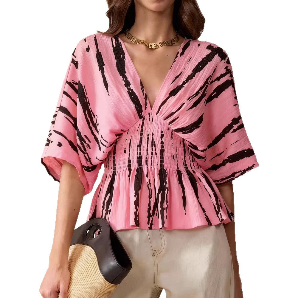 Womens Casual V-Neck Three-Quarter Sleeve Pullover With Digital Print T-Shirt
