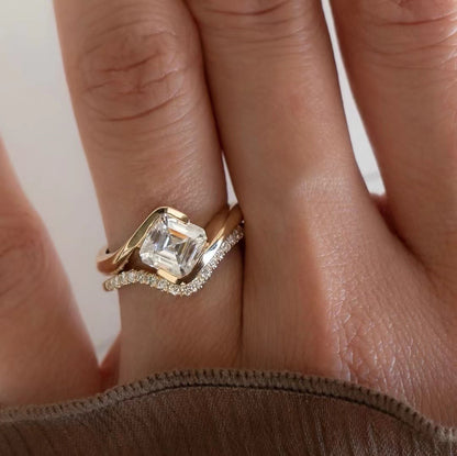 Golden Ring With Zircon Setting