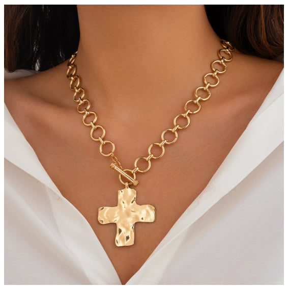 Fashionable Metal Cross Necklace For Women